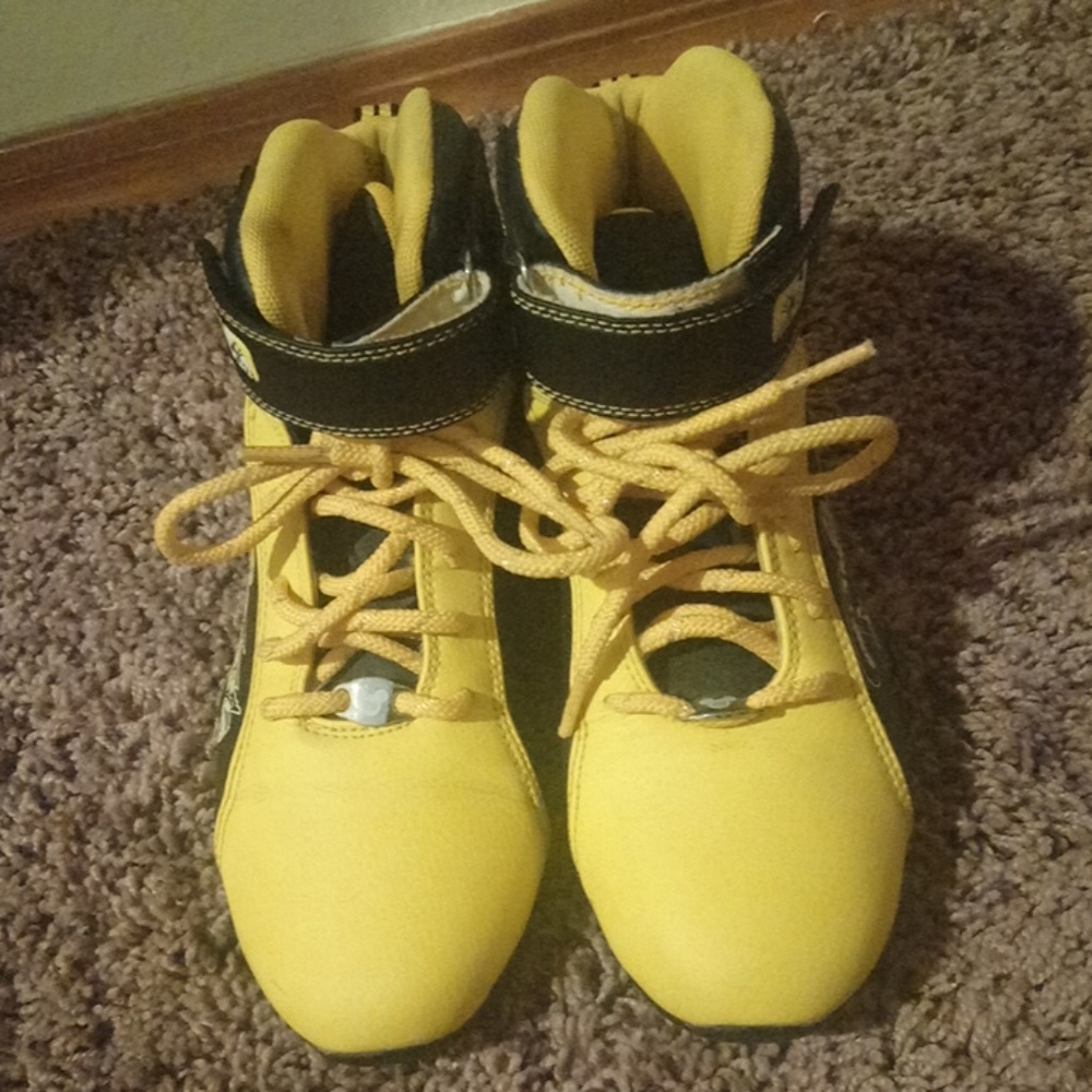 Disney shoes custom made - Picture 2 of 4